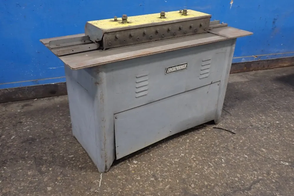 Lock Former 9 Stations X 20ga Roll Former