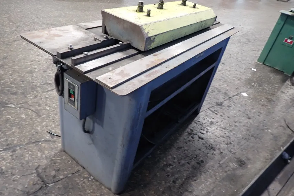 Lock Former 9 Stations X 20ga Roll Former