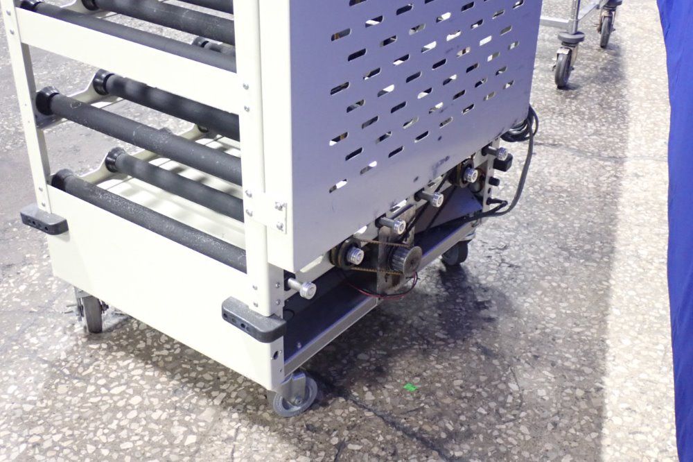 Bellco 9 Shelves Rolling Rack