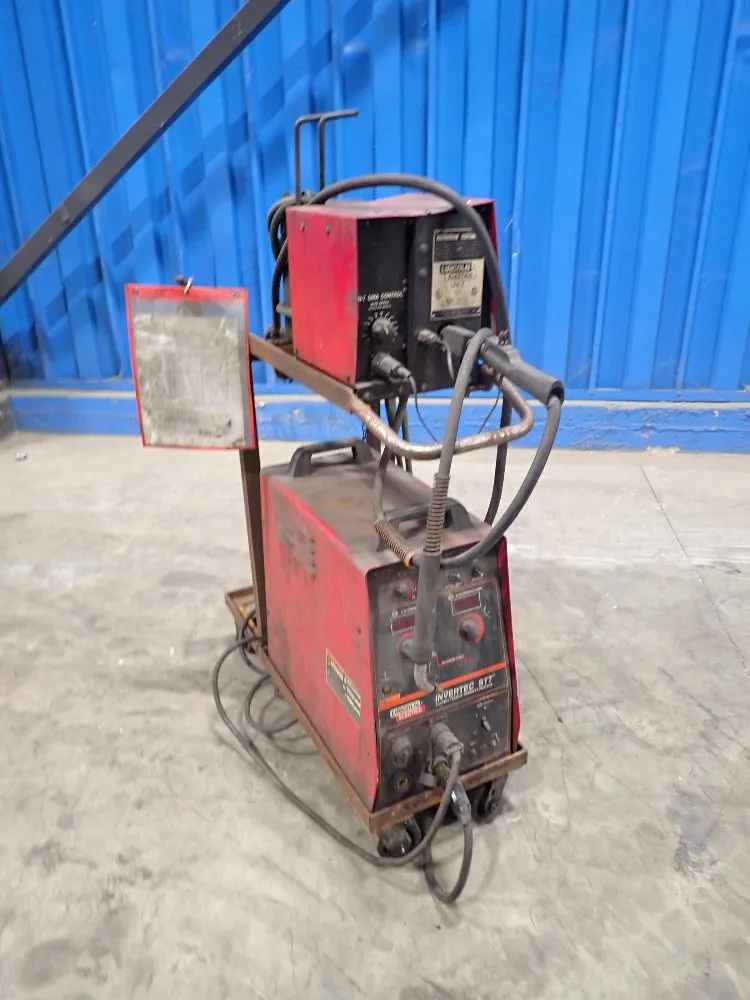 Lincoln Electric Welding Machine - Invertec Stt