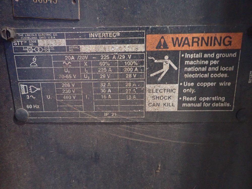Lincoln Electric Welding Machine - Invertec Stt