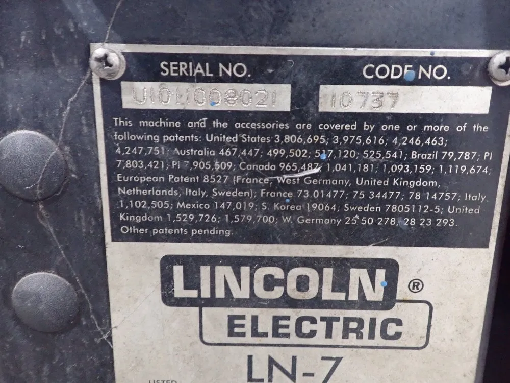 Lincoln Electric Welding Machine - Invertec Stt