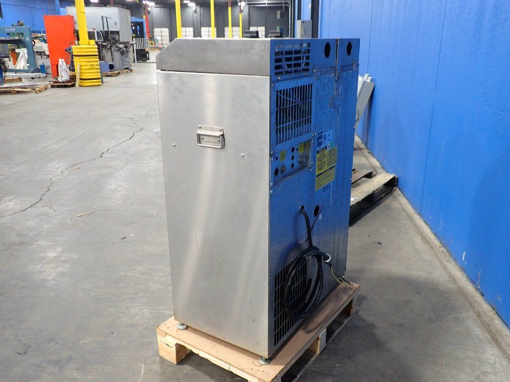 Uni-ram/intertek 220v Solvent Recycler - 893069