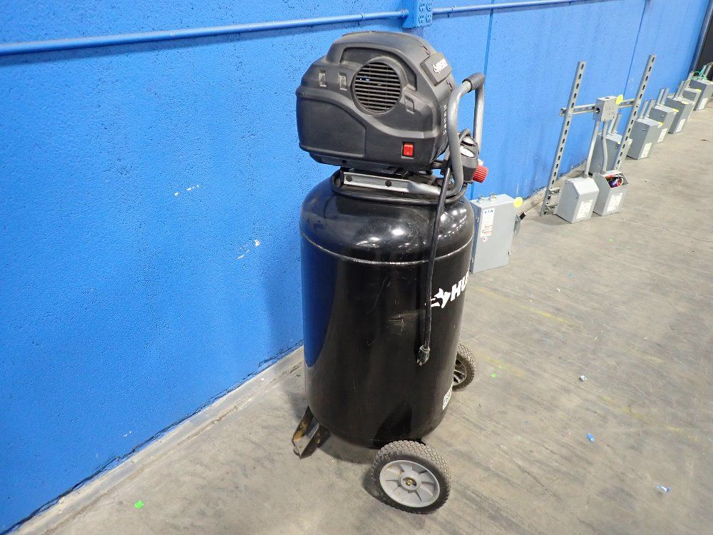 Husky 33 Gal Air Compressor - C331h