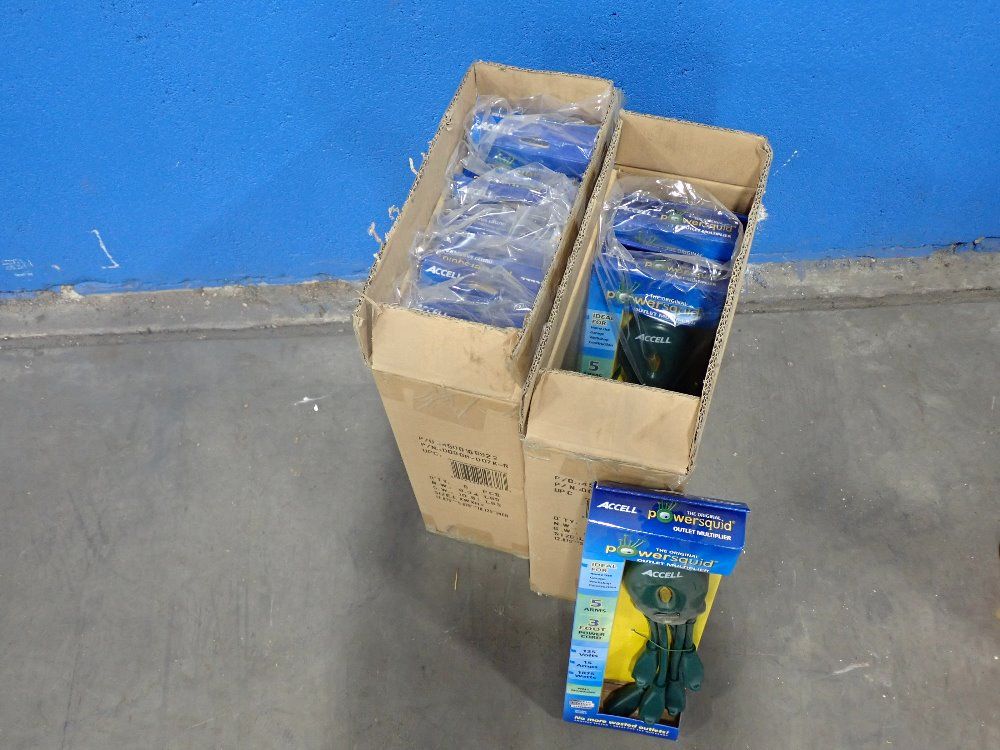 Accell Corp. 5 Transformer Block Compatible Outlets Powersquid Outlet Multiplier - Ng5g3