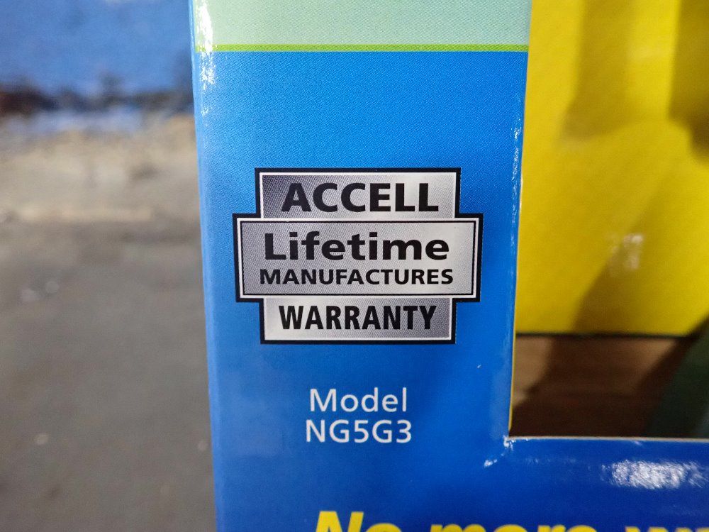 Accell Corp. 5 Transformer Block Compatible Outlets Powersquid Outlet Multiplier - Ng5g3