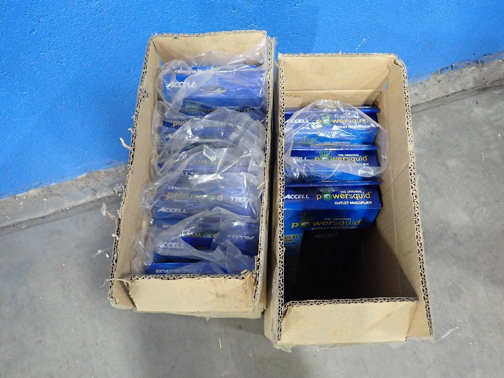 Accell Corp. 5 Transformer Block Compatible Outlets Powersquid Outlet Multiplier - Ng5g3