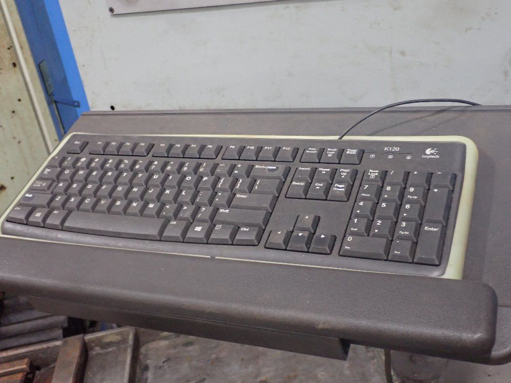 Mitek Machine Tools 42.5"x13.5" Cnc Mill - Vmb60f