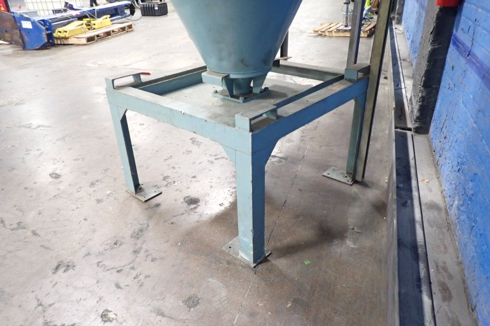 Conair 35" X 56" Hopper - Ch-33-28