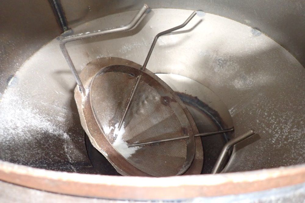 Conair 28" X 46" Hopper - 1805190300