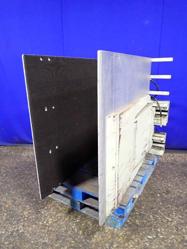 Cascade 53 1/2" X 48"/5000 Lbs Forklift Clamp - 50d-ccs-13900