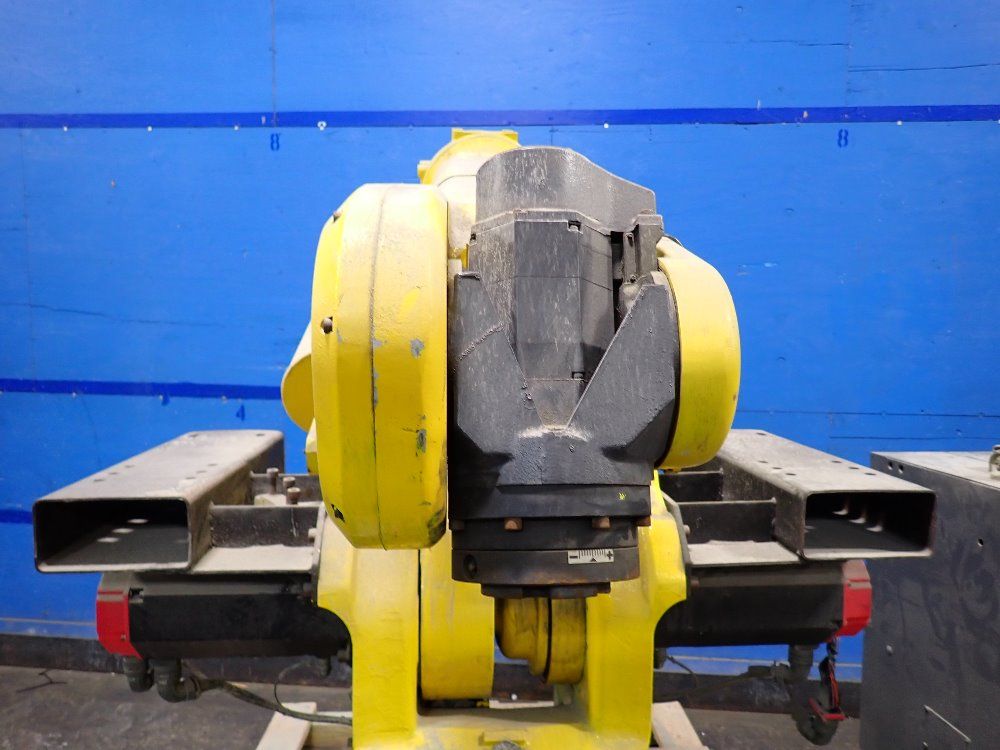 Fanuc Robot - S-420iw