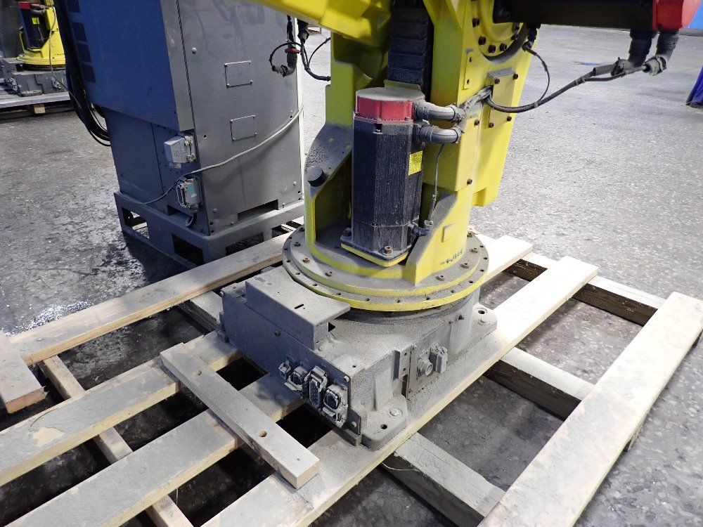 Fanuc Robot - S-420iw