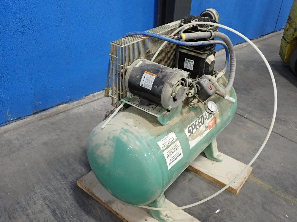 Speedaire 30 Gal Air Compressor - 4b237c