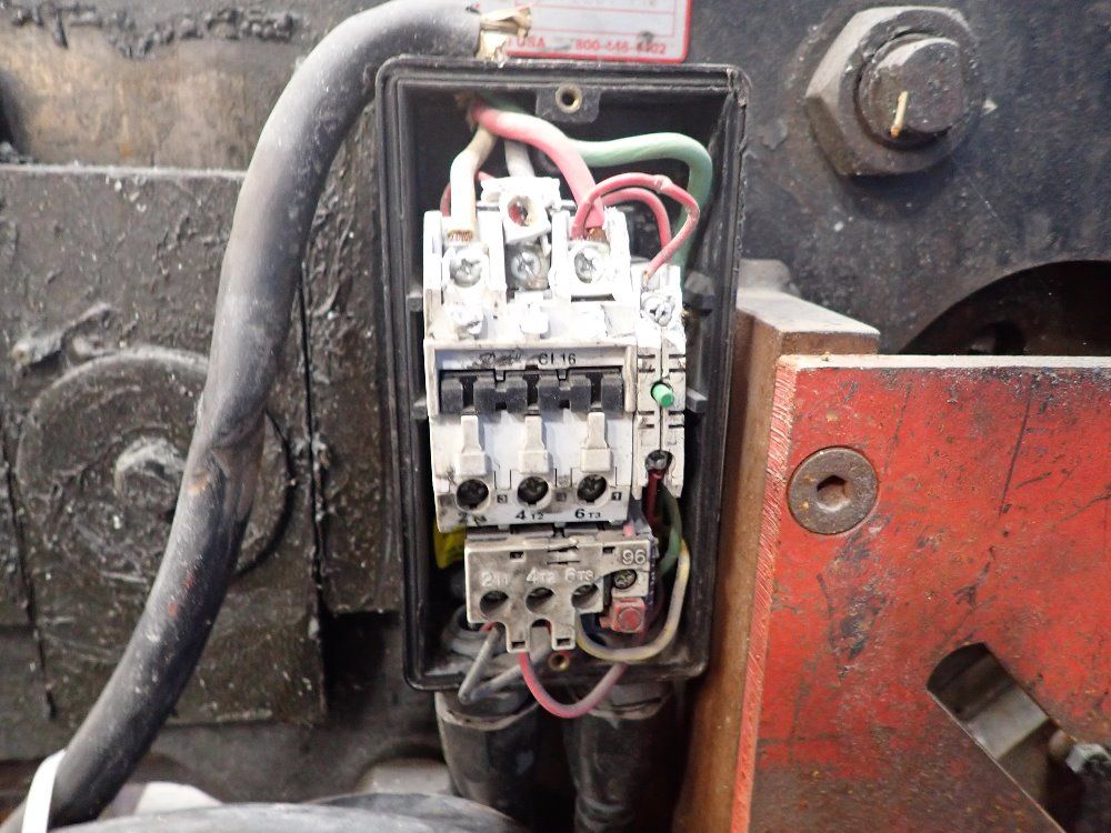 Cleveland 1 1/16",3/4 Ironworker - 65 Ton