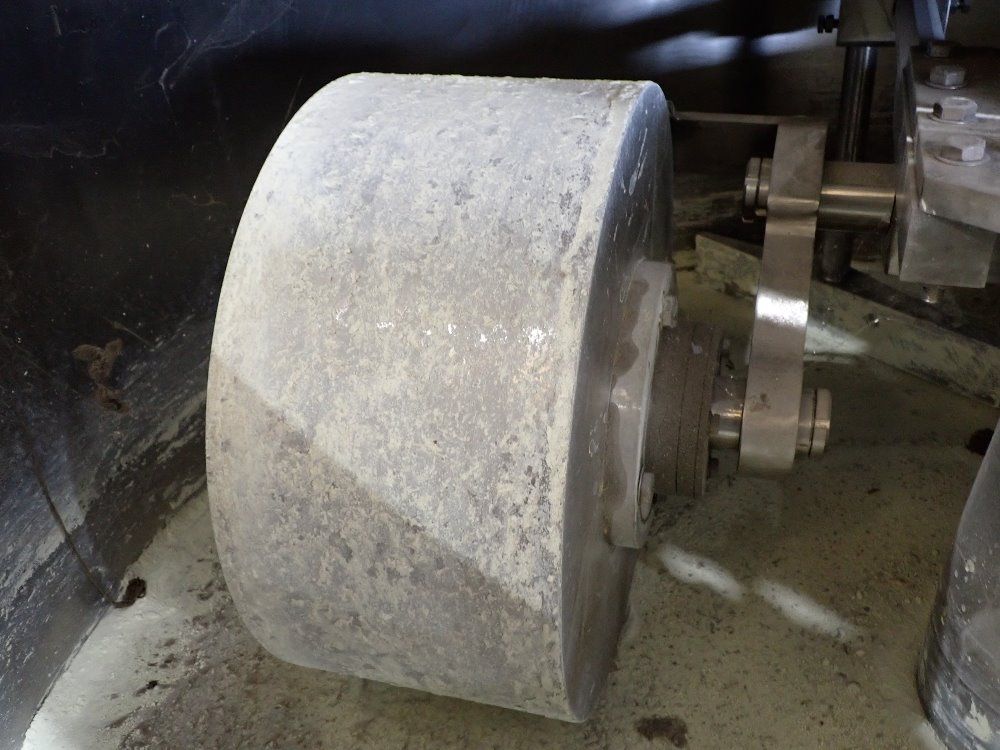 Pledge International 60x60x19 Muller Mixer - Mm 150 S