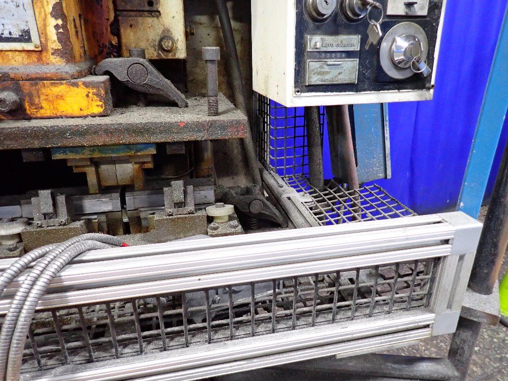 Stamtec 25 Tons Press - G1-25