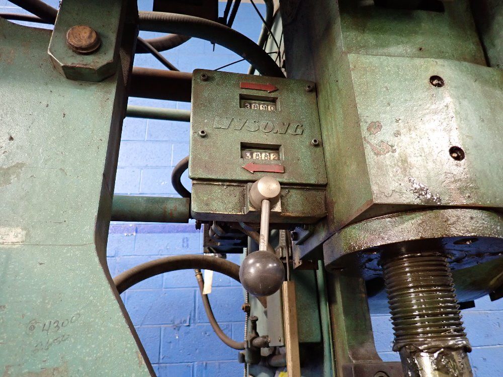 Wysong Press Brake - 150-10