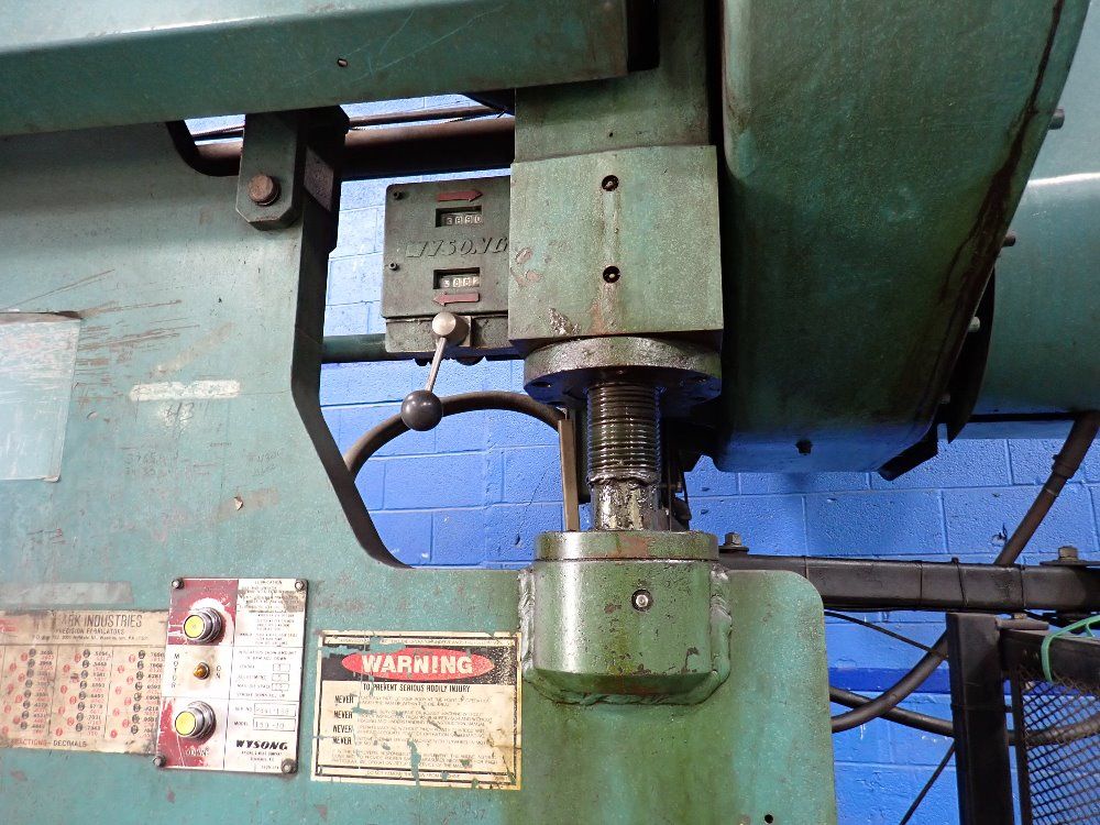 Wysong Press Brake - 150-10