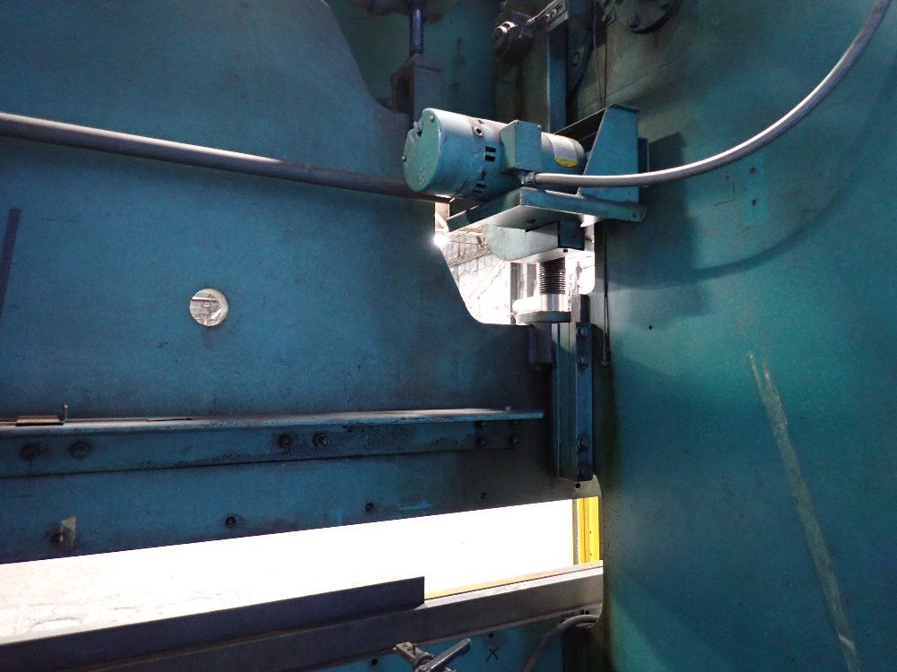 Wysong Press Brake - 150-10
