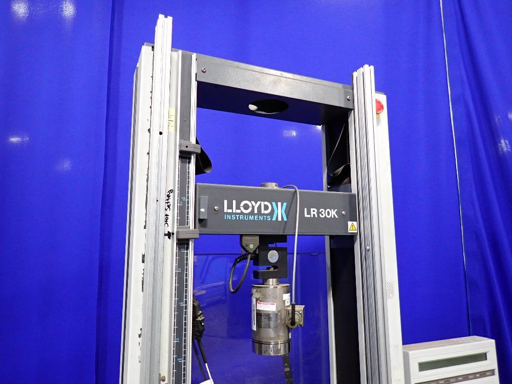Lloyd Universal Test Machine - Lr30k