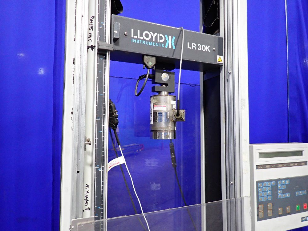 Lloyd Universal Test Machine - Lr30k