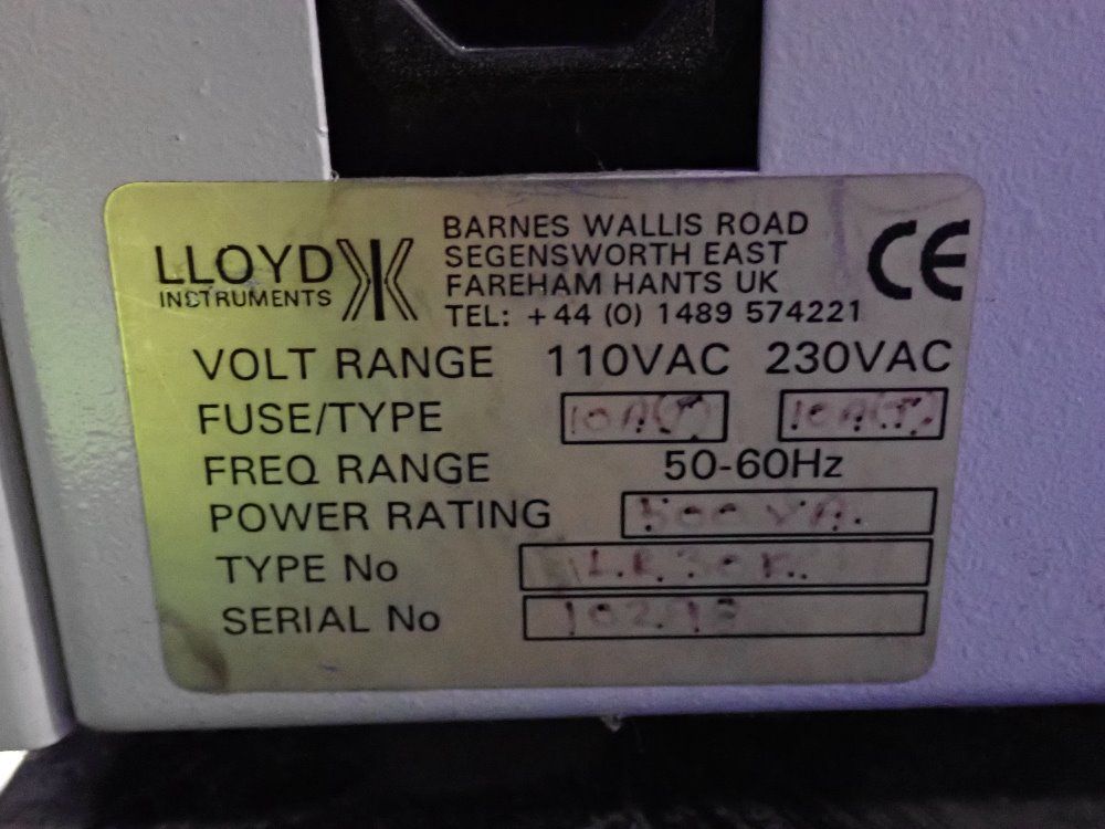 Lloyd Universal Test Machine - Lr30k