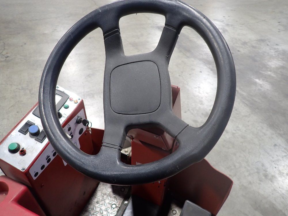 Tomcat 40 Gal Floor Scrubber - 350