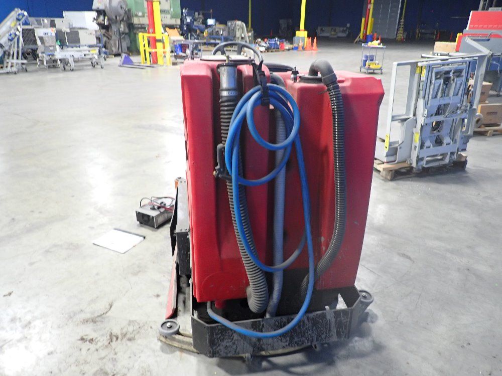 Tomcat 40 Gal Floor Scrubber - 350