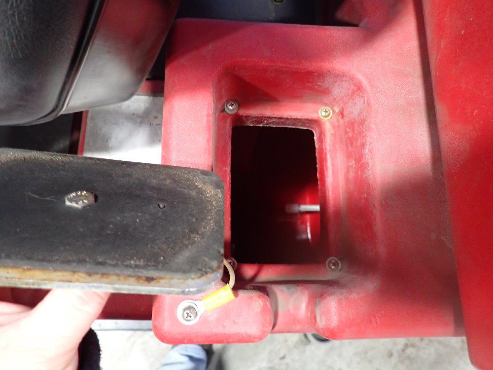 Tomcat 40 Gal Floor Scrubber - 350