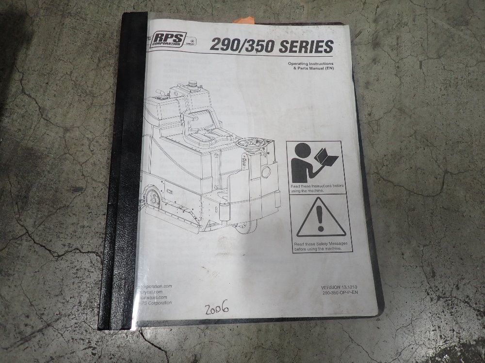 Tomcat 40 Gal Floor Scrubber - 350