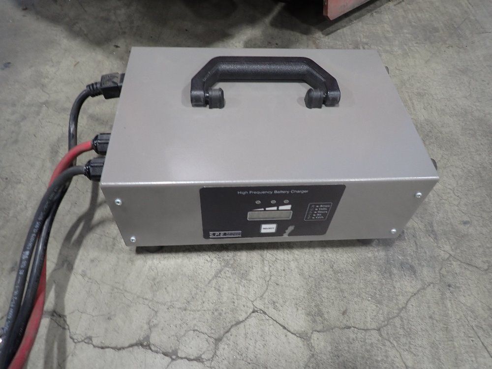 Tomcat 40 Gal Floor Scrubber - 350