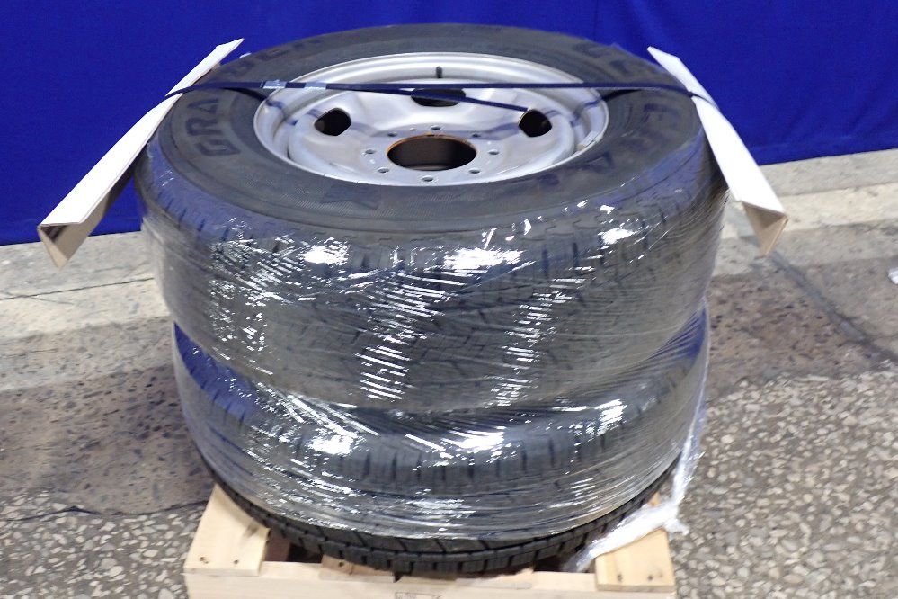 General Grabber 3195 Lbs Tires