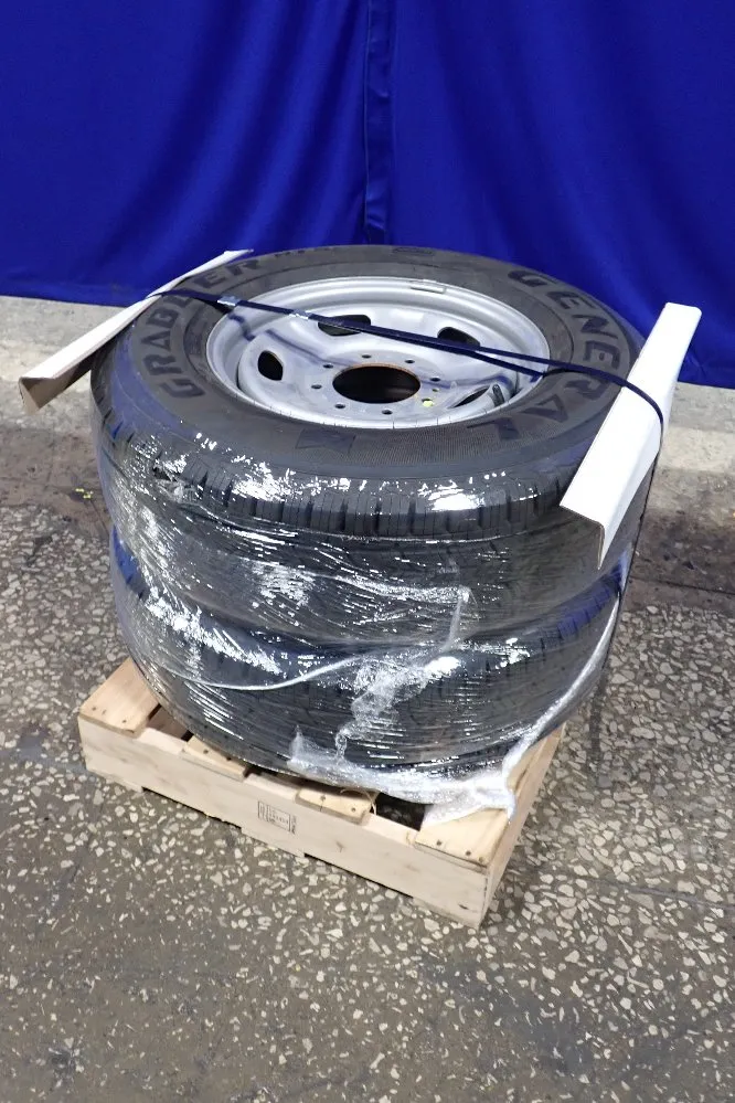 General Grabber 3195 Lbs Tires