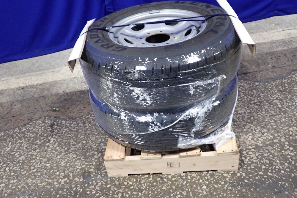 General Grabber 3195 Lbs Tires