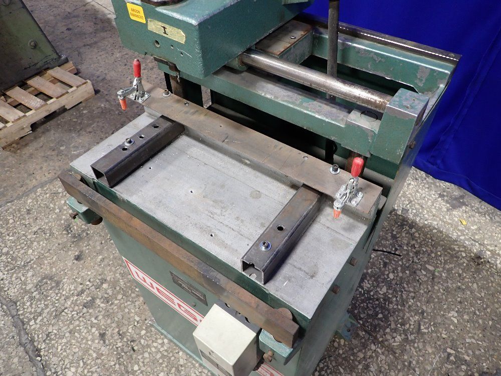 Wegoma Router - Kf 226