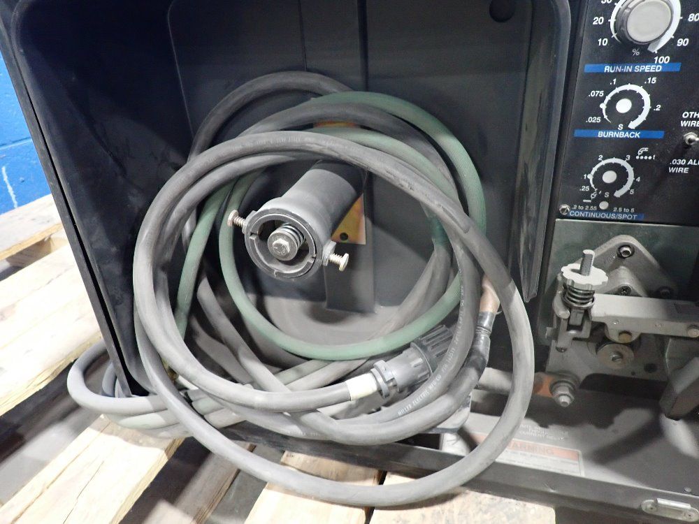 Miller 24v Extended Reach Wire Feeder - Xr Control