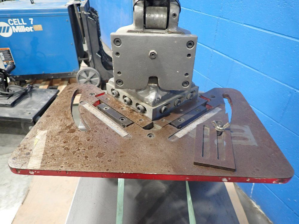 Jet 16 Ga(mild Steel)) Hand Notcher - Hn-16t