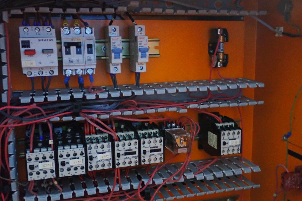 Schenck Balancing Machine - 110 Rbbe