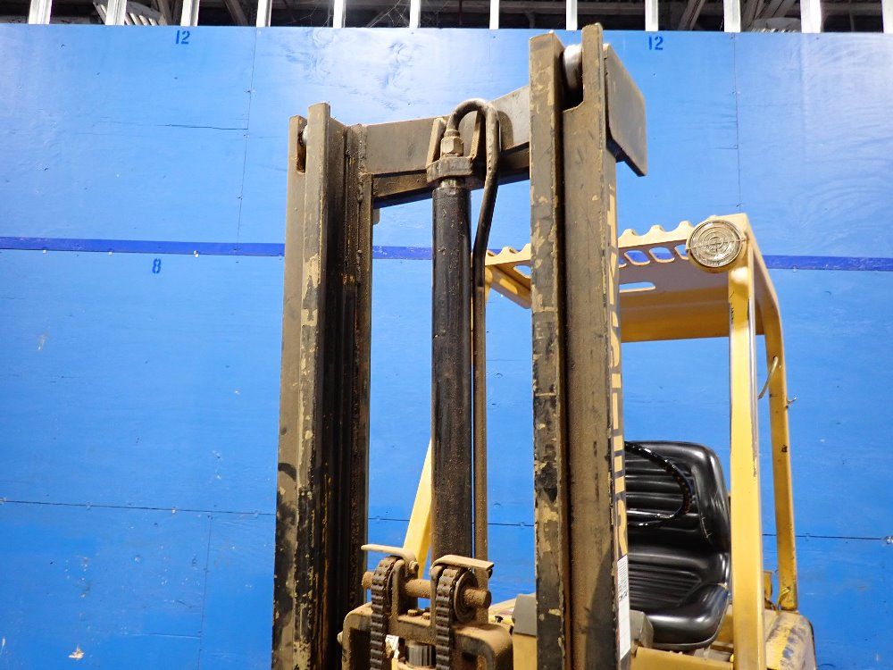 Hyster 3250 Lbs Electric Forklift - E30bs