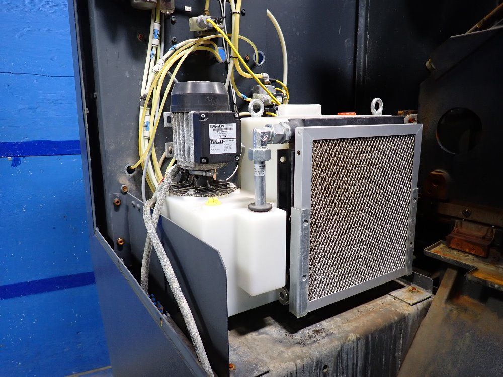 Mori Seiki 16 1/2" X 33" Cnc Vmc - Milltap 700