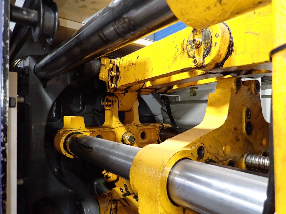 Toyo Machineryplastar Injection Molder