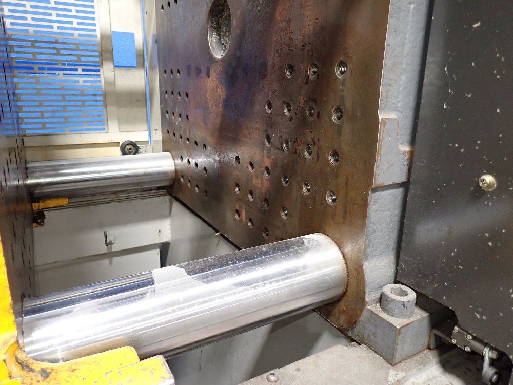 Toyo Machineryplastar Injection Molder