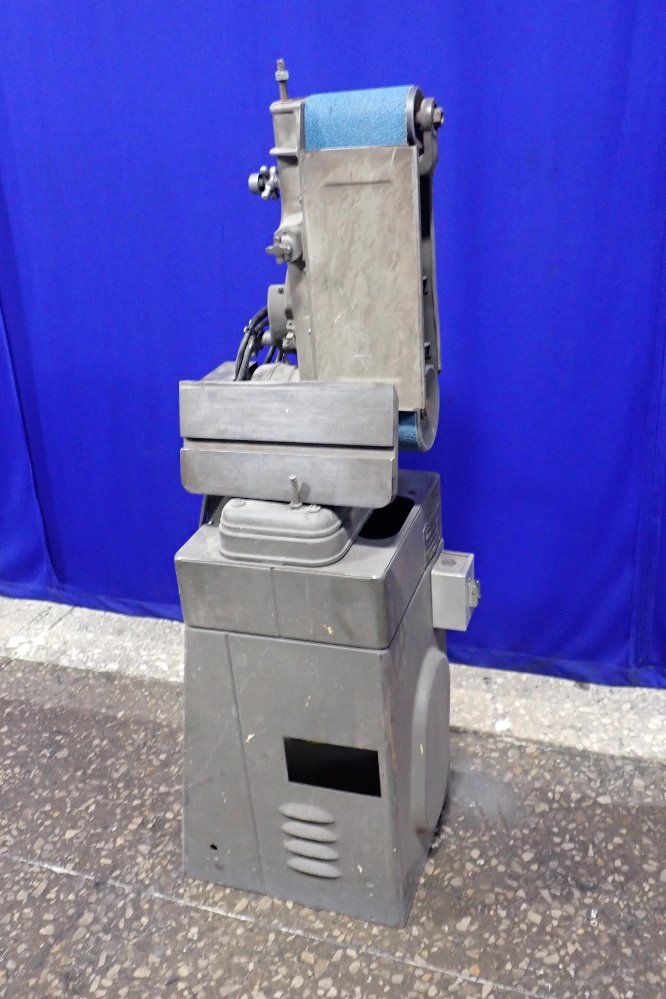 Rudolf Bass 14" X 7" Vertical Belt Sander - 61520