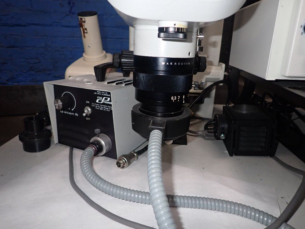 Nikon Microscope - M420