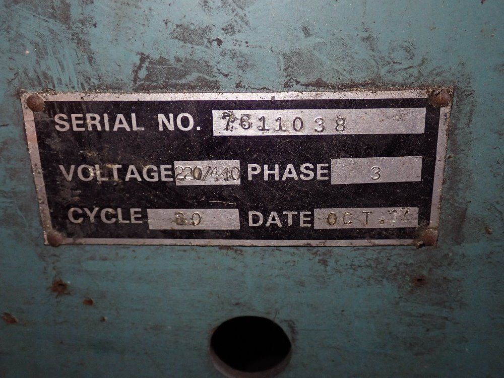 Leten 16 1/4" Vertical Band Saw - Dcm-4