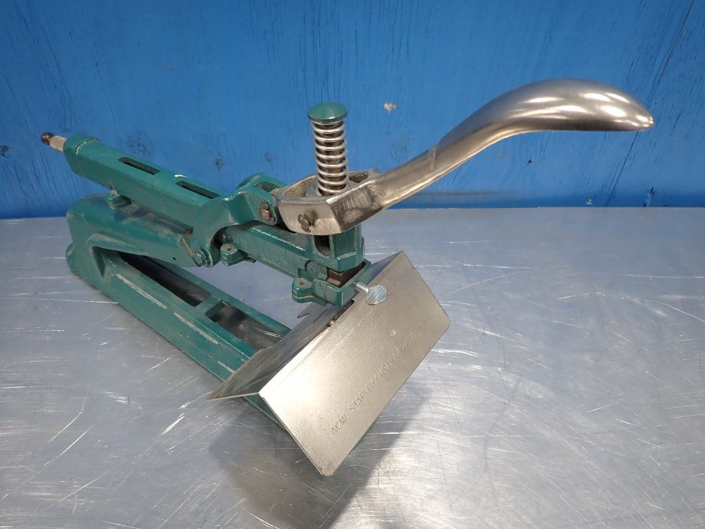 Acme Staple Company #465006 Staple Stapler - 731