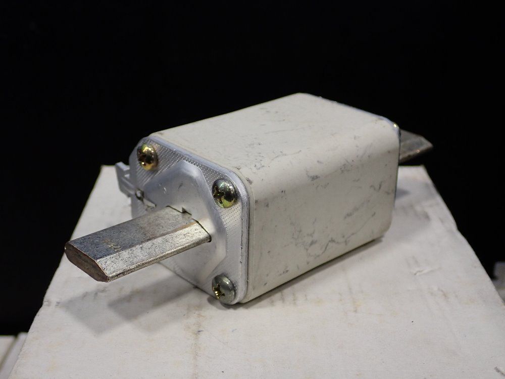 M. Schneider Fuse - Nh-1