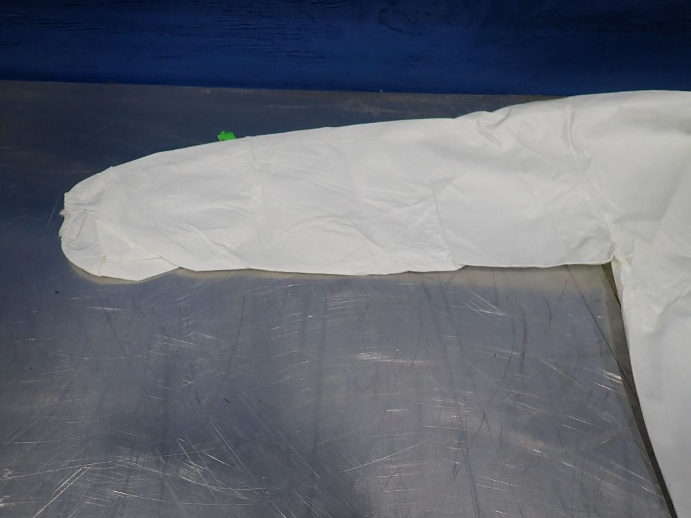 Kimberly-clark Kleen Guard Suite - A40