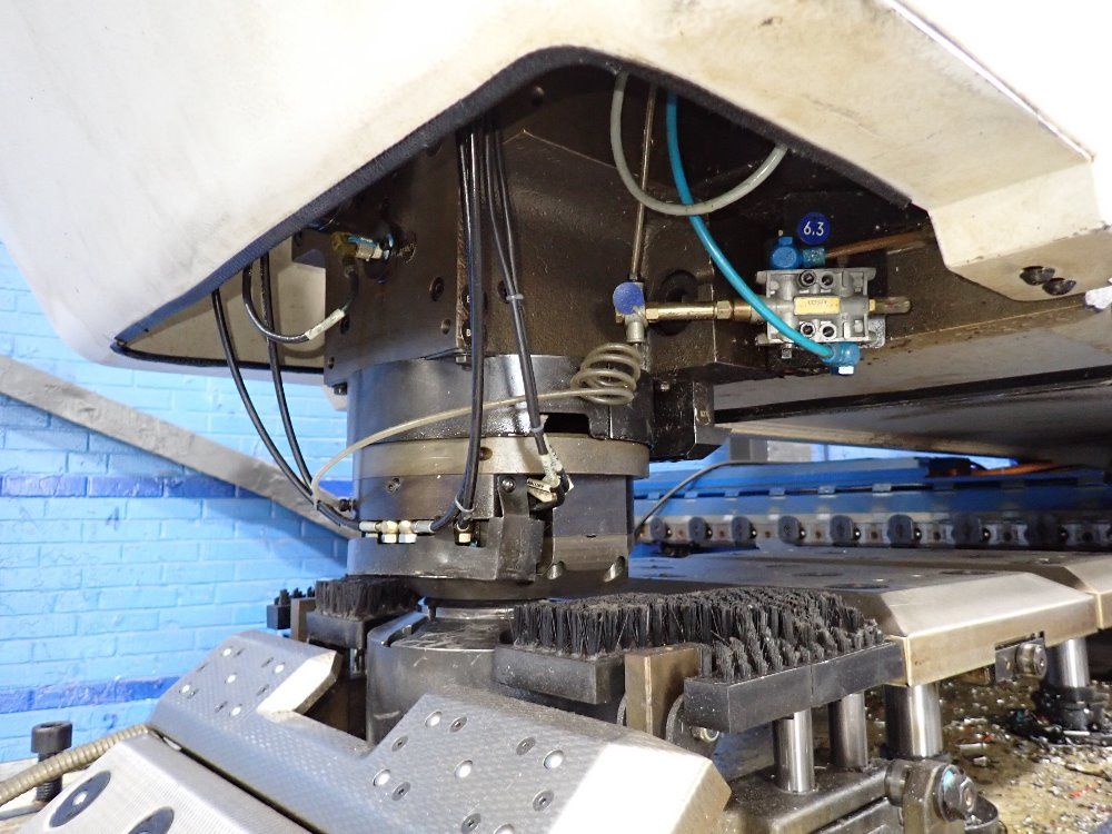 Trumpf Cnc Punching Machine - Trumatic 500